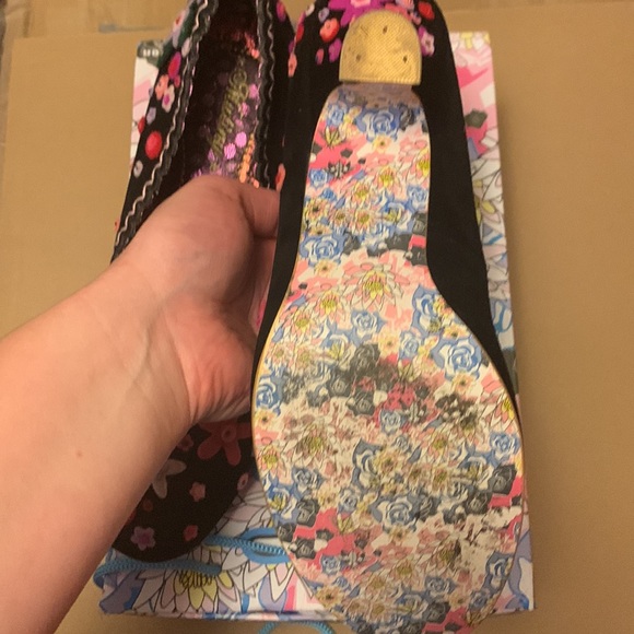 Irregular Choice Phoenix faux suede and felt heels sz 42 - Picture 6 of 6